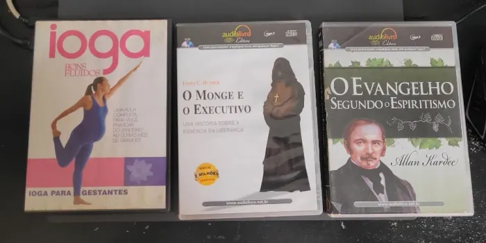 Lote DVD e Audios Livros