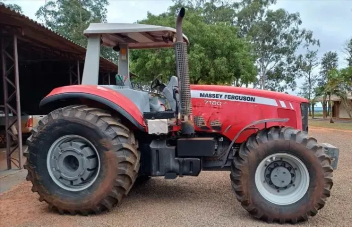 Trator  Massey  Ferguson *  