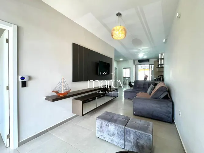 Casa com 3 Quartos e Piscina no Bairro Nereidas Guaratuba/PR