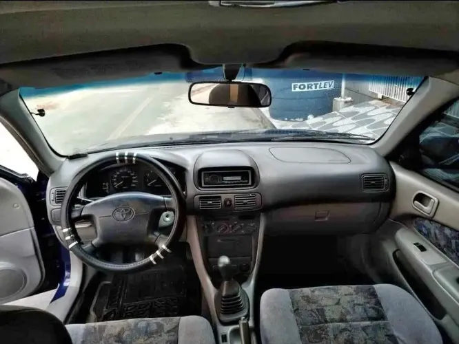 Toyota Corolla GLI 1.6 16V 1998