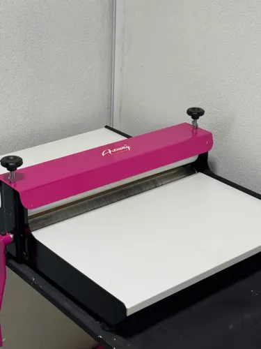 Máquina de corte e vinco manual 50cm Artmaq