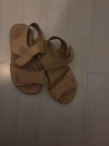 Sandália