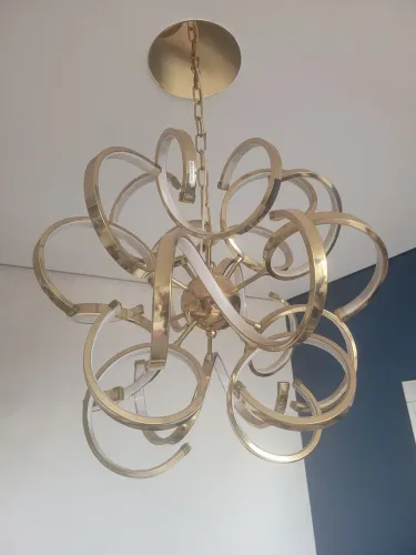 Lindo lustre em led, impecável!   