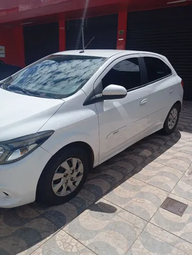 Chevrolet Onix JOY HATCH 1.0 8V FLEX MEC. 4P 2019