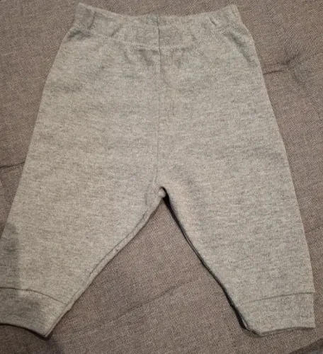 Calça tam  1 á 3 meses