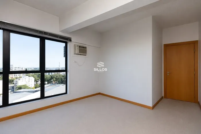 Sala comercial com 35 m² à venda no Bigorrilho em Curitiba