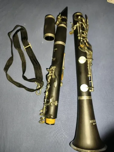Clarinete Sib Michael WCLM35