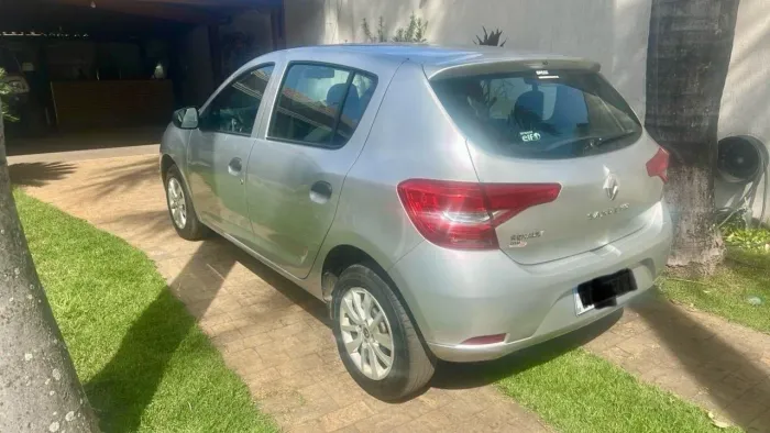Renault Sandero Life Flex 1.0 12V 5P Mec. 2020
