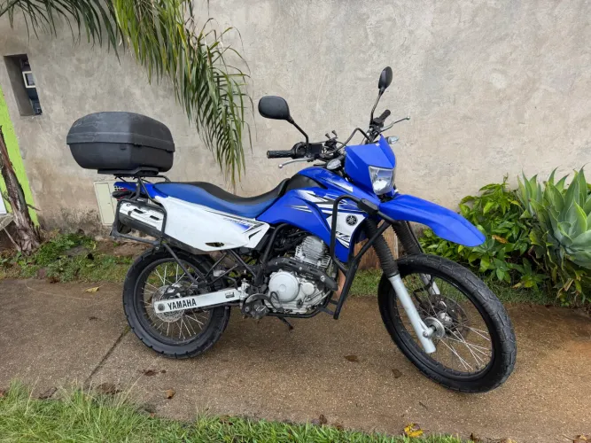 Lander 2011 azul aceito cartão 