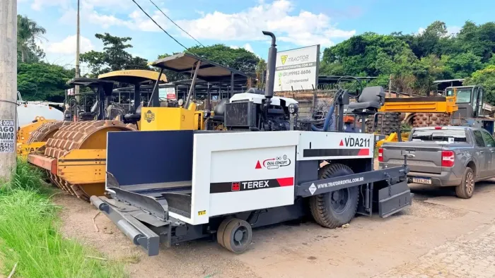 Vibro Acabadora de Asfato Ciber TEREX
