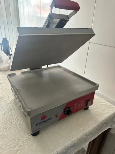 Prensa elétrica 