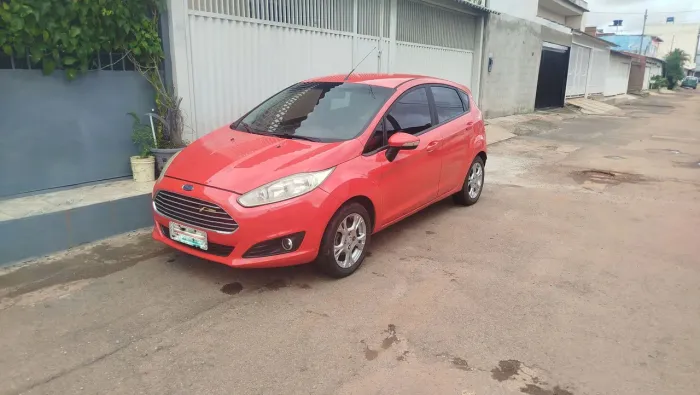 Ford Fiesta 1.5 16V Flex Mec. 5P 2014