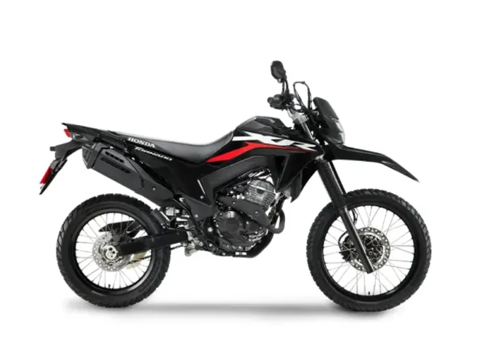 Moto Honda XR Tornado 26/27