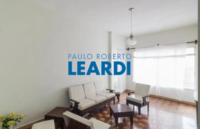 CASA ASSOBRADADA - VILA BASTOS - SP