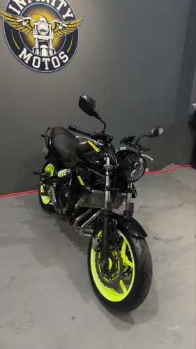 KAWASAKI NINJA 650R 2010 - CAFÉ RACER