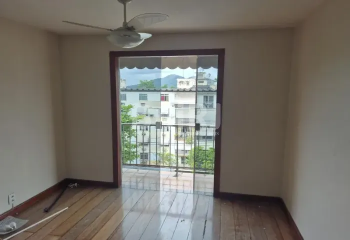 Apartamento em condomínio fechado