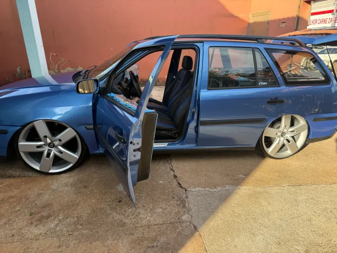 Volkswagen Parati 1.8 MI Tour 8V 99cv 4P 2002