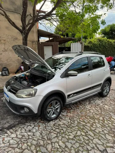 Volkswagen Crossfox 1.6 MI Total Flex 8V 5P 2012
