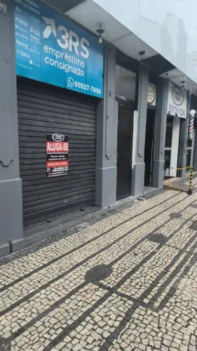 ALUGA-SE EXCELENTE LOJA DE FRENTE PARA A RUA - VILA ISABEL