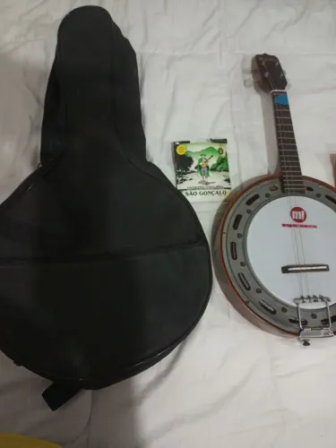 Vendo Banjo Rozini eletroacústico 