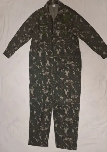 Macacão de oficina camuflado novo M - 4 bolsos