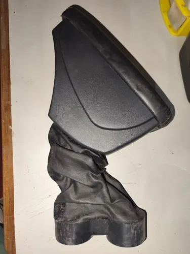 Apoio de Braço para carro.