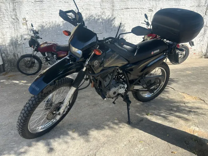 MOTO YAMAHA XTZ 125 E 2008