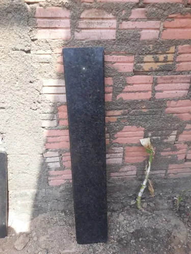 VENDO granito verde ubatuba em perfeito estado 120x20cm