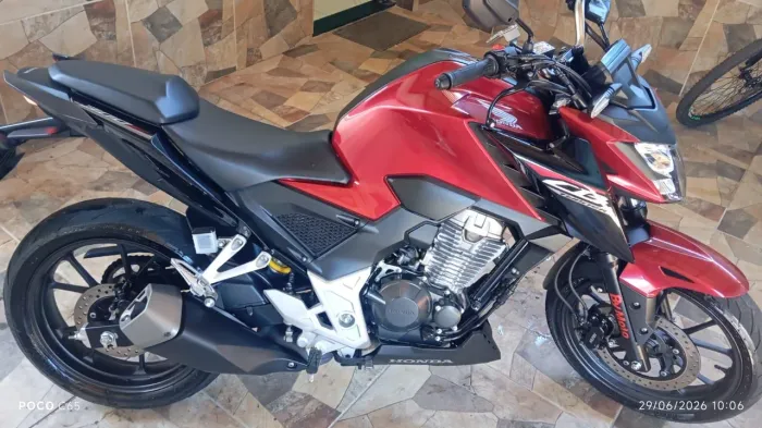 CB 300 F zera