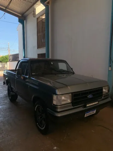 Ford F-1000 Super Diesel / Super Diesel Turbo 1995