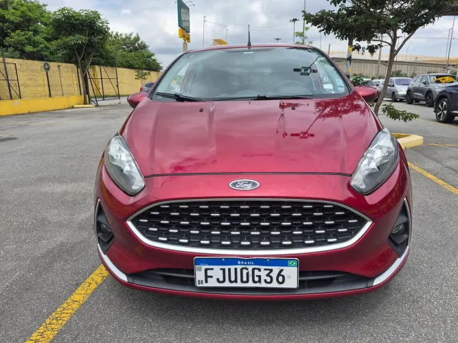 Ford Fiesta SEL 1.6 16V Flex Mec. 5P 2018