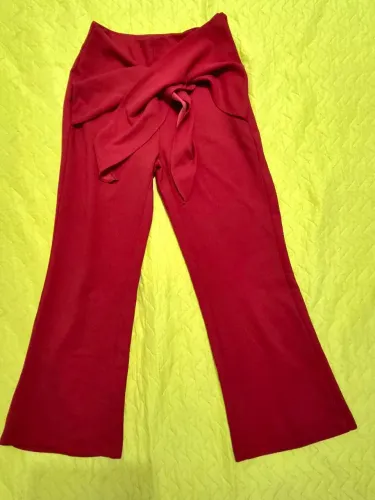 Calça vermelha