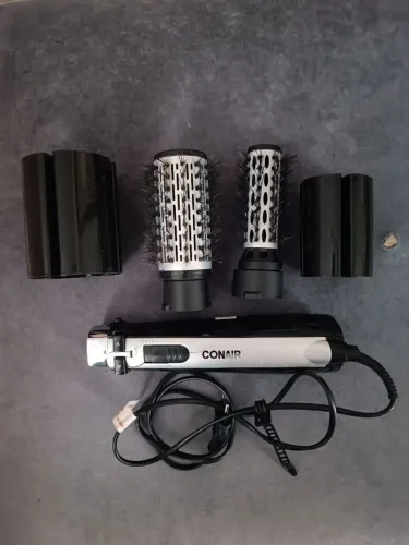 Escova giratória conair