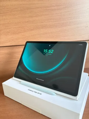 Samsung Galaxy Tab S9 FE - Caneta S Pen e Capa