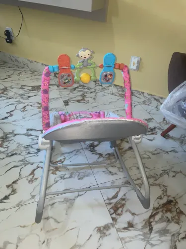 ? Cadeira de Descanso e Balanço para Bebê (Rosa) - Apenas 1 Mês de Uso!