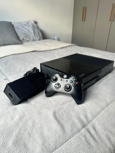 Vende-se Xbox One (Modelo Fat) - 500GB | Funcionando Perfeitamente