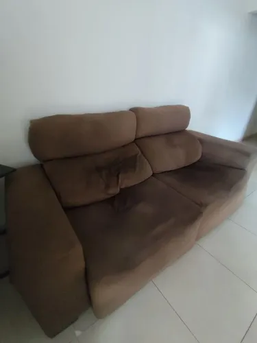 Doação! Sofá retrátil e reclinável 2 lugares