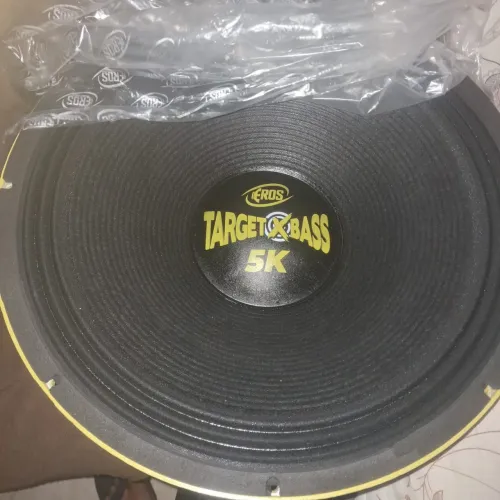 Auto falante de 18 5k 2.500Rms