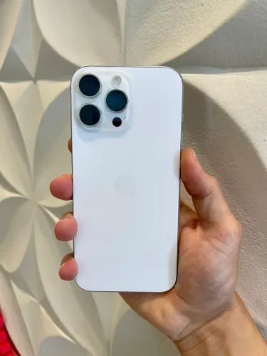 Vende-se iPhone 16 pro Max