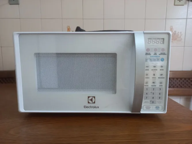 MICRO-ONDAS MTO30