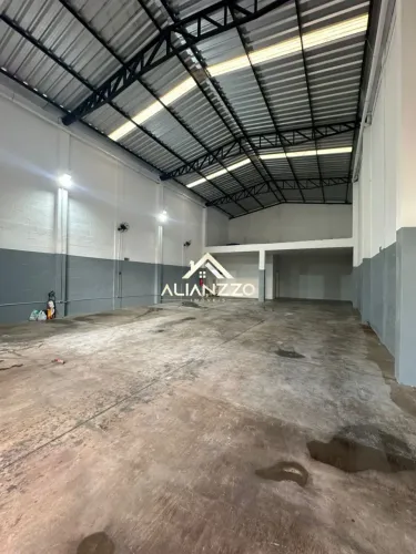 Galpão Comercial Bairro Jardim Jóquei Clube em Ribeirão Preto/SP. Alianzzo Imóveis.