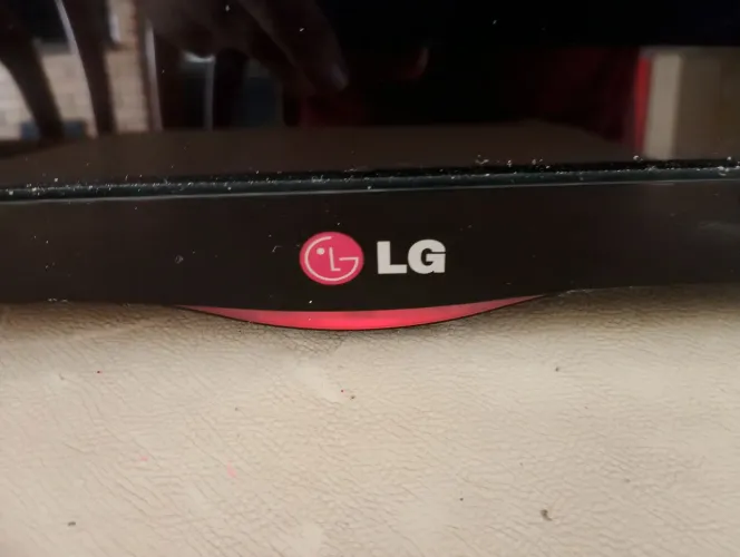 Tv LG 32 para tirar peças 