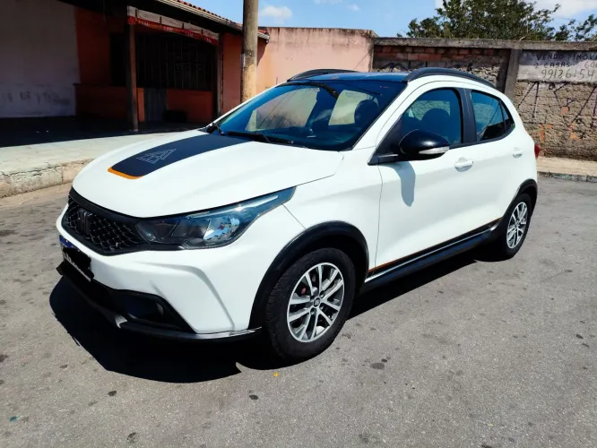 Fiat Argo Trekking 1.3 8V Flex Aut. 2023