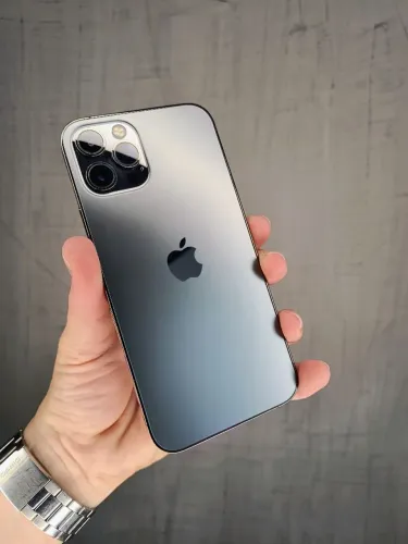 iPhone 12 pro 256
