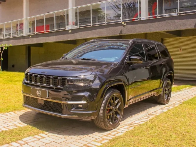 Jeep Commander Black Hurricane 2.0 4X4 TB AUT 2025