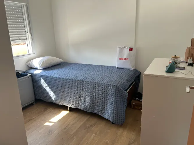 Cama de Solteiro pouco usada em ótimo estado 