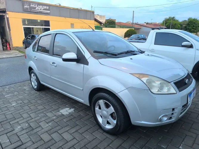 Ford Fiesta Sed. 1.6 8V Flex 4P 2008