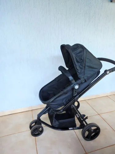 Carrinho e Bebê Conforto Mobi Safety 1st Preto