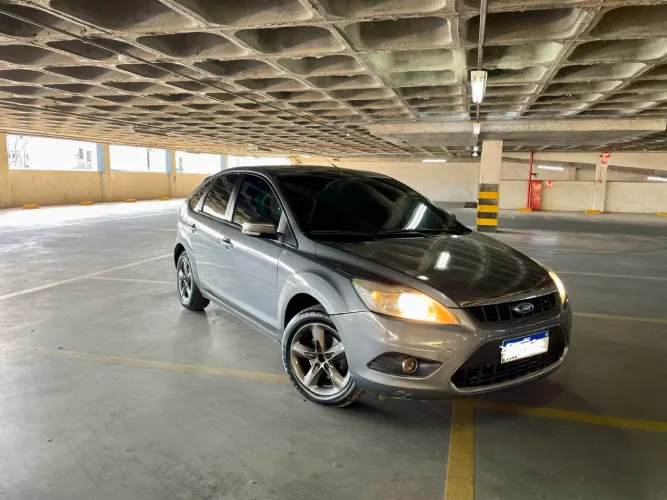 Ford Focus 1.6 S/se/se Plus Flex 8v/16v 5P 2011