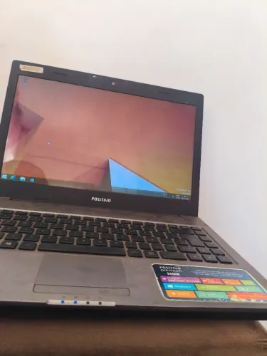 Positivo core i3